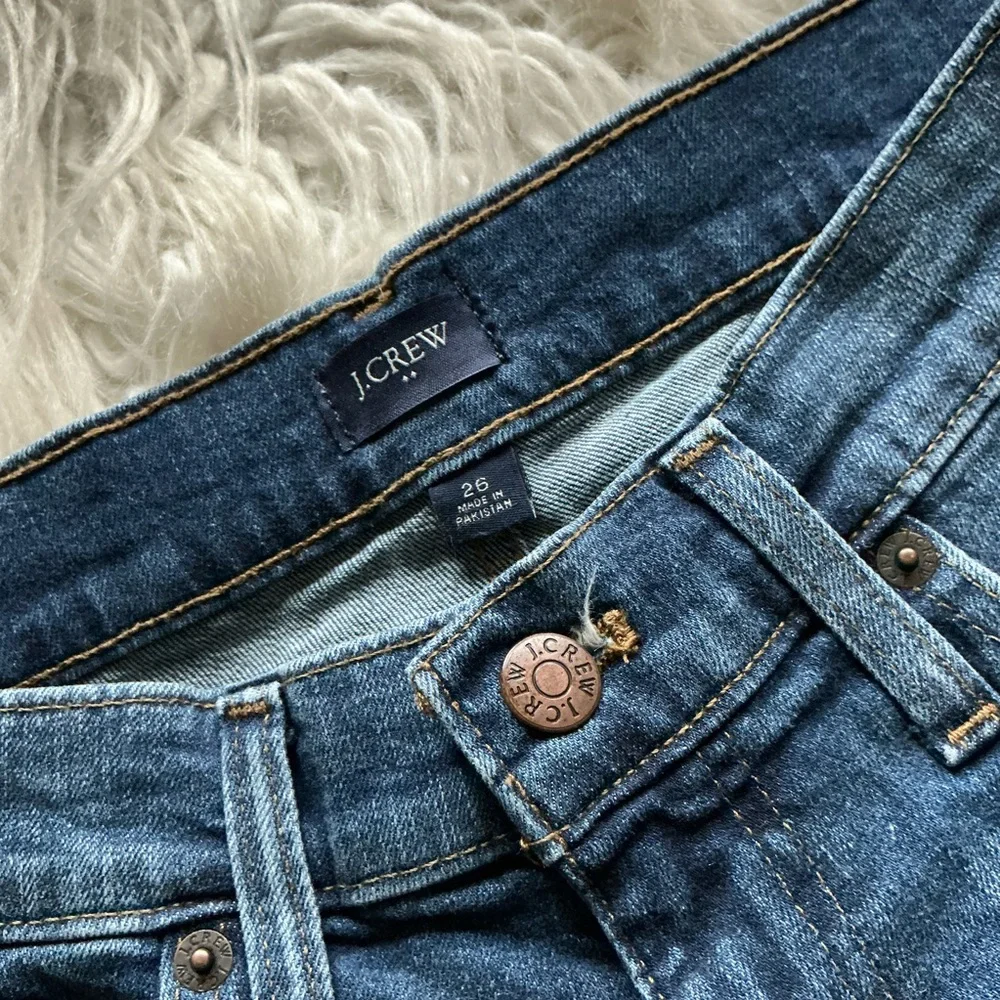 J Crew Classic Denim Short In Dark Pacific Blue‎ Wash
